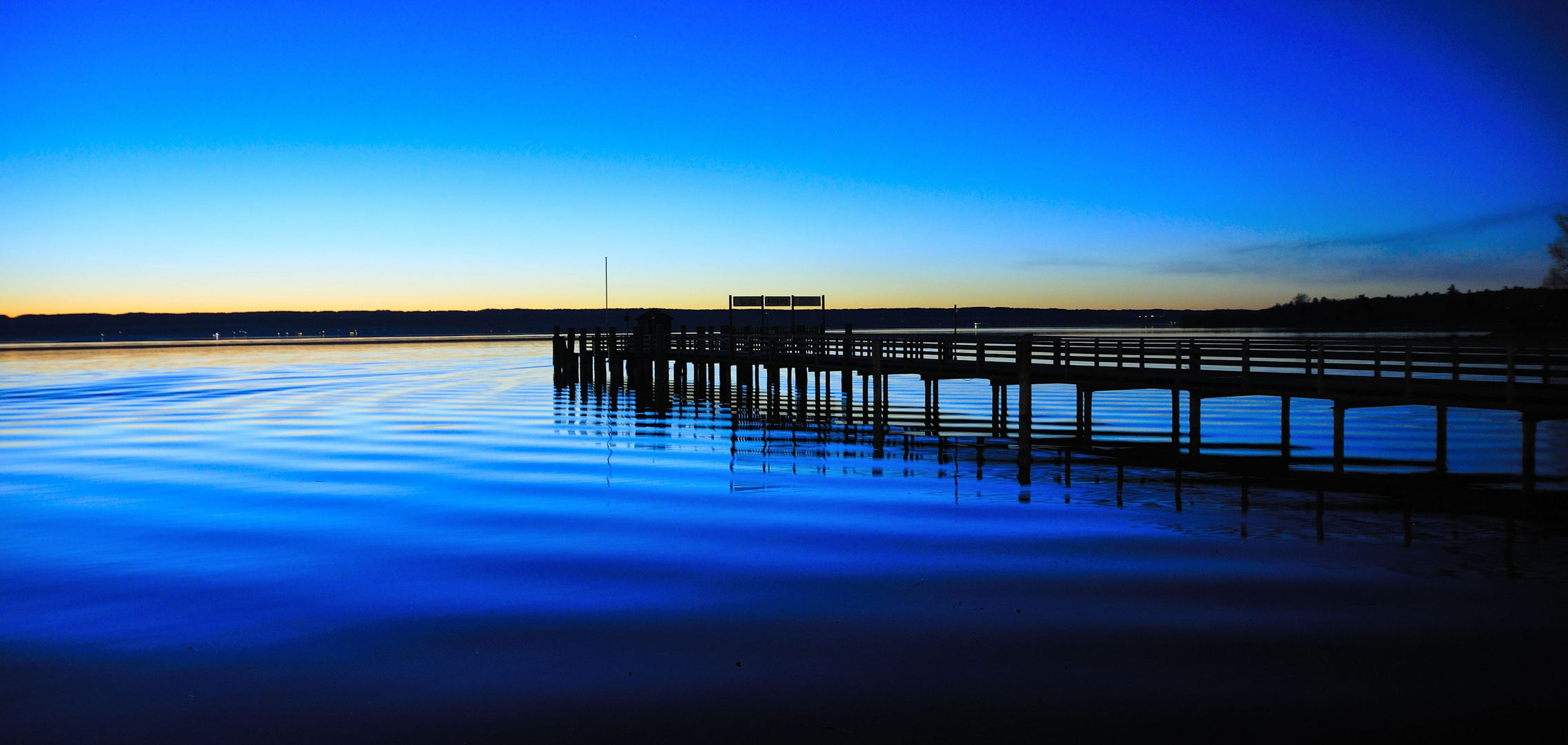 Blaue Stunde am Ammersee