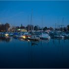 blaue Stunde am Bielersee