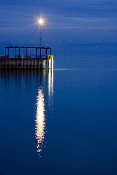 Blaue Stunde am Bodensee