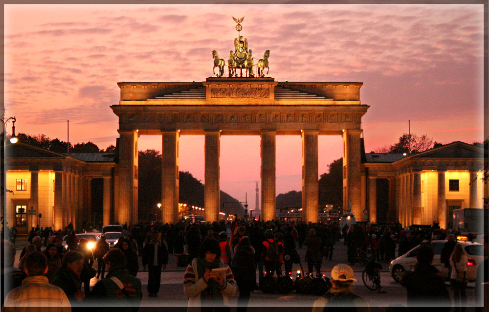 Blaue Stunde am Brandenburger Tor