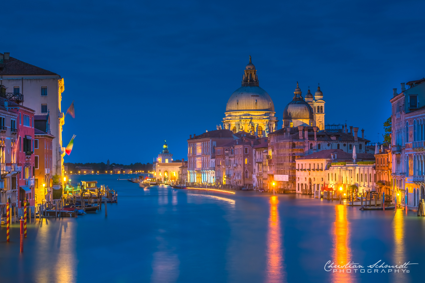 BLAUE STUNDE AM CANALE GRANDE 