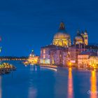 BLAUE STUNDE AM CANALE GRANDE 