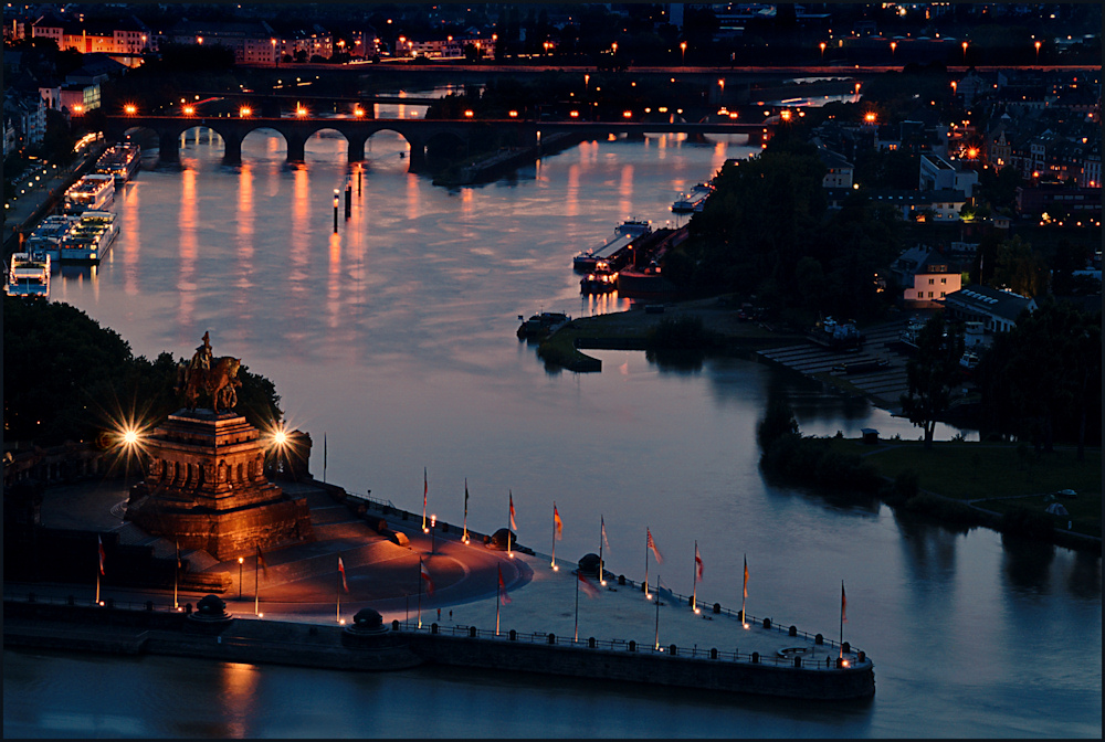 Blaue Stunde am Deutschen Eck