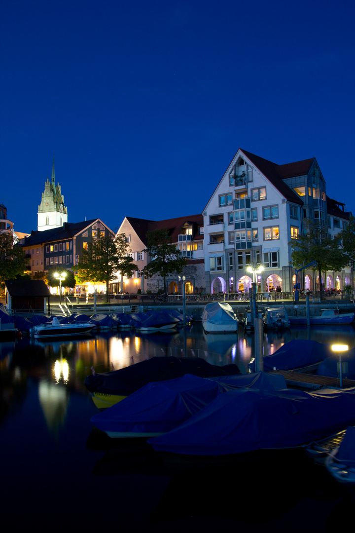 Blaue Stunde am Gondelhafen