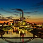 Blaue Stunde am Großkraftwerk Mannheim