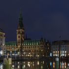 Blaue Stunde am Hamburger Rathaus