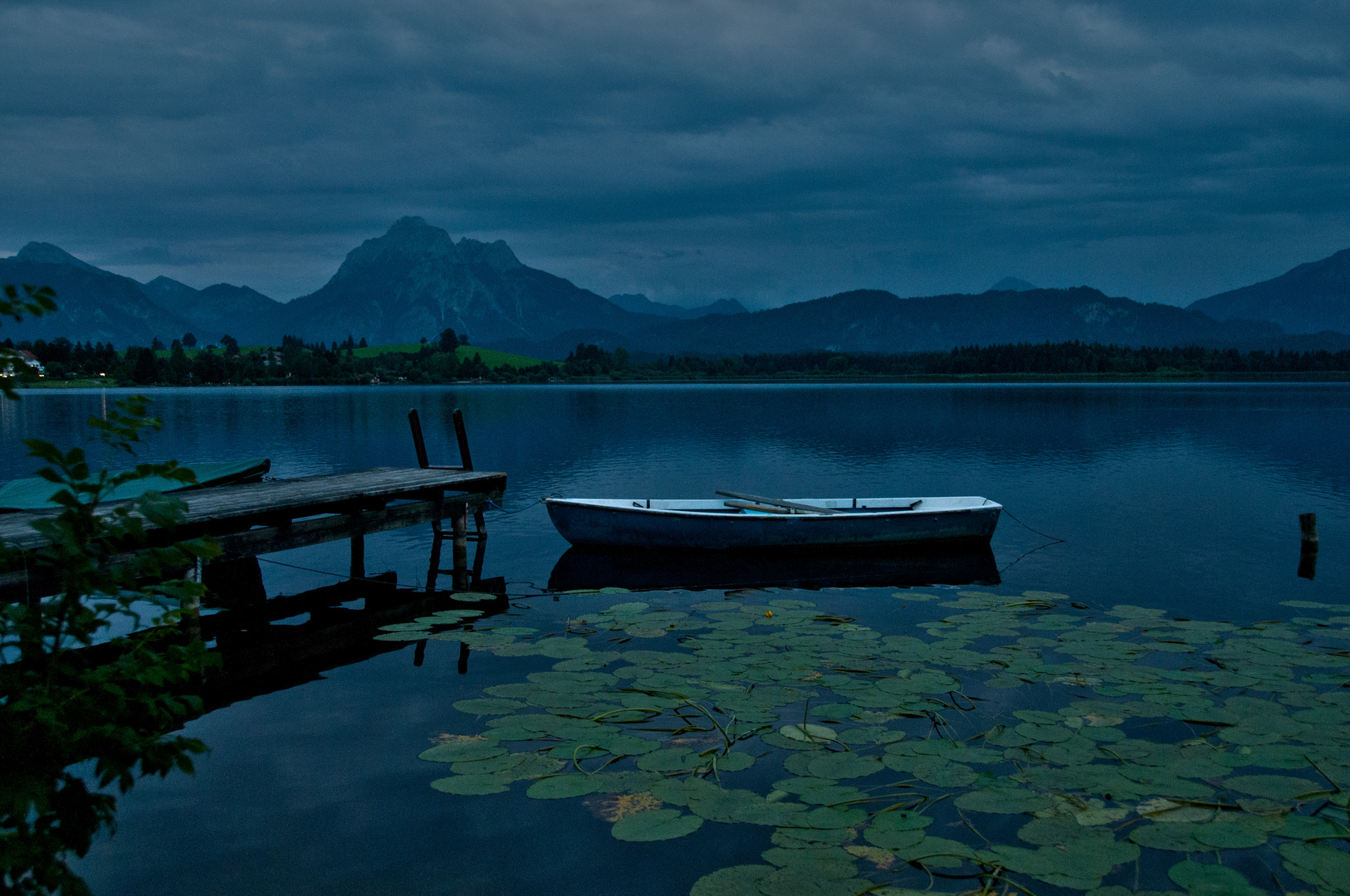 Blaue Stunde am Hopfensee