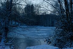 Blaue Stunde am Lasbachweiher (3)