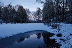 Blaue Stunde am Lasbachweiher (4)