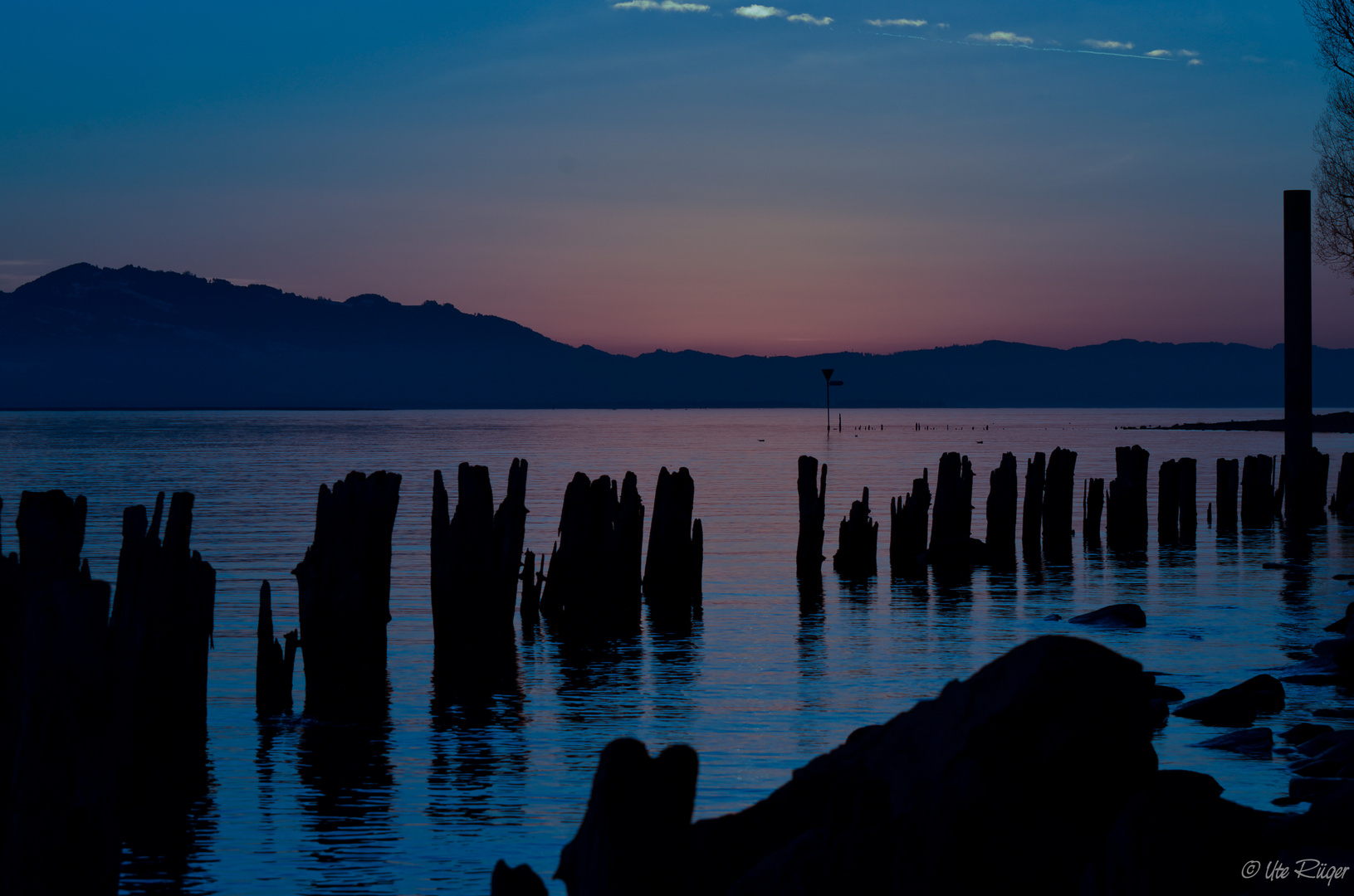 Blaue Stunde am Lindauer Hafen