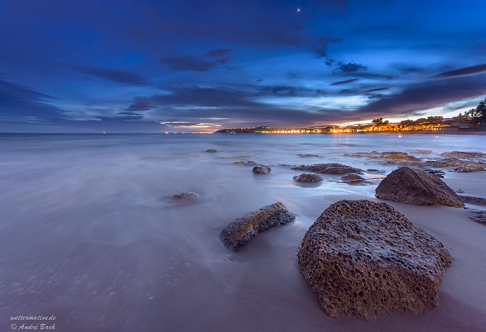 Blaue Stunde am Meer