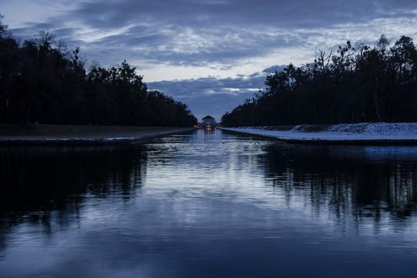 Blaue Stunde am Morgen
