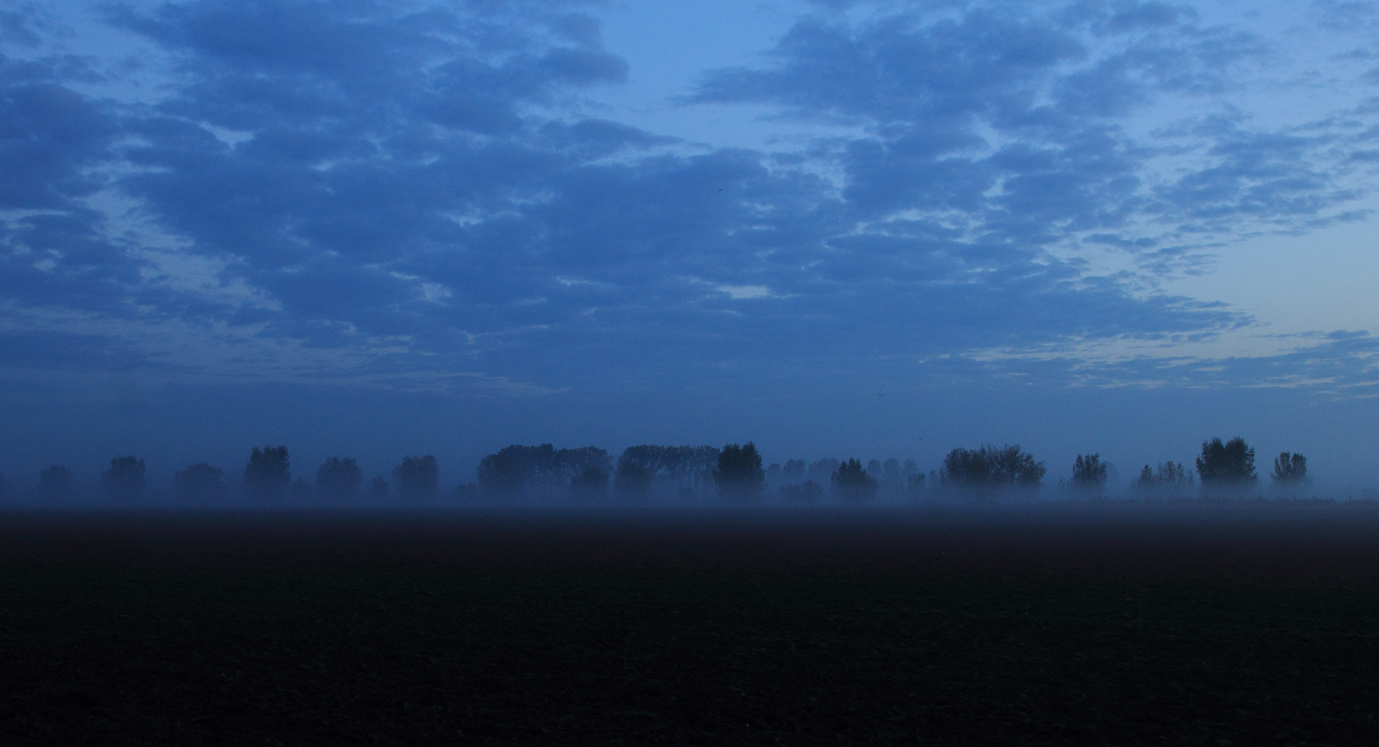 Blaue Stunde am Niederrhein