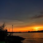 Blaue Stunde am Niederrhein. / HDR