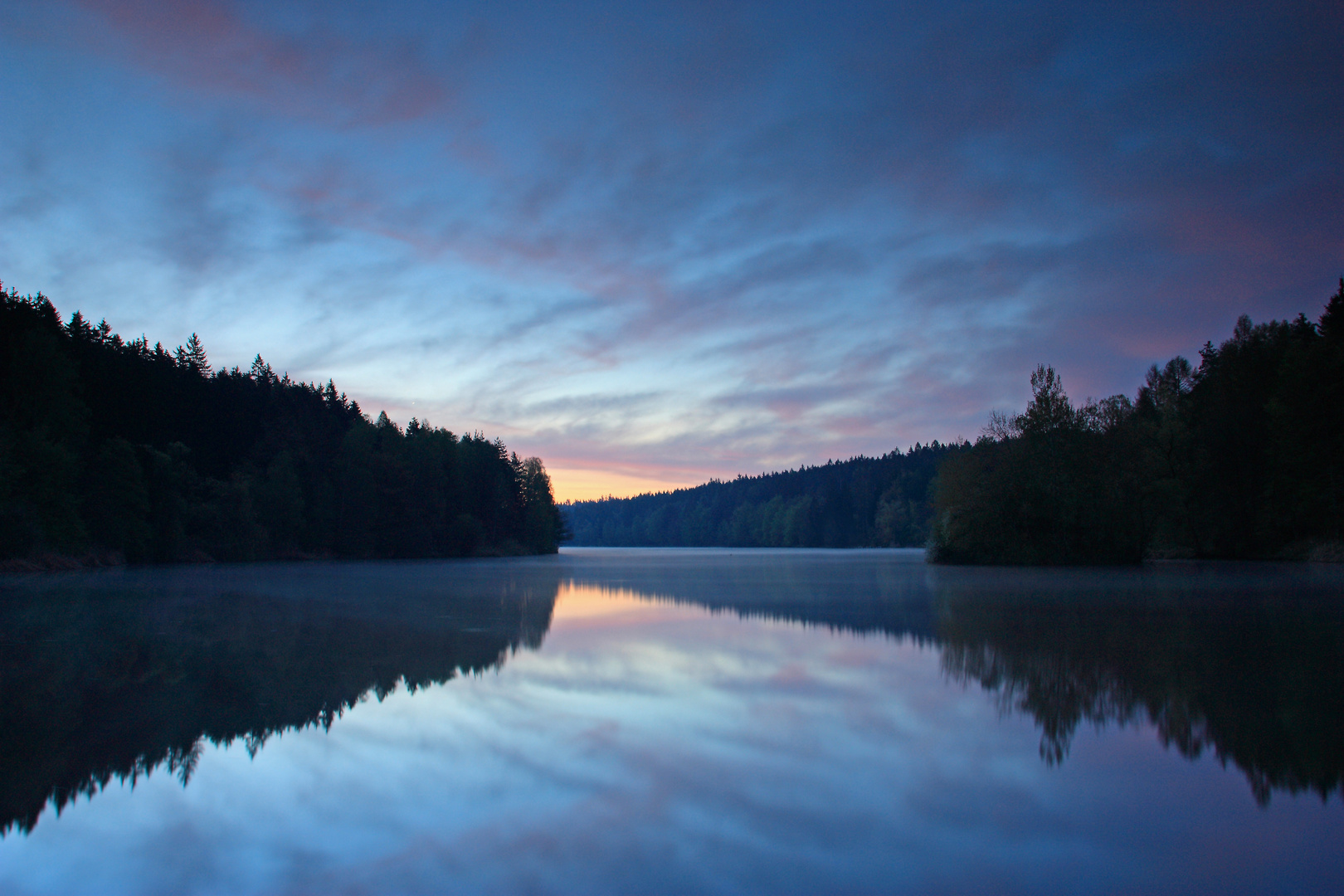 Blaue Stunde am Orrotsee