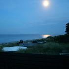 Blaue Stunde am Ostseestrand in Dänemark