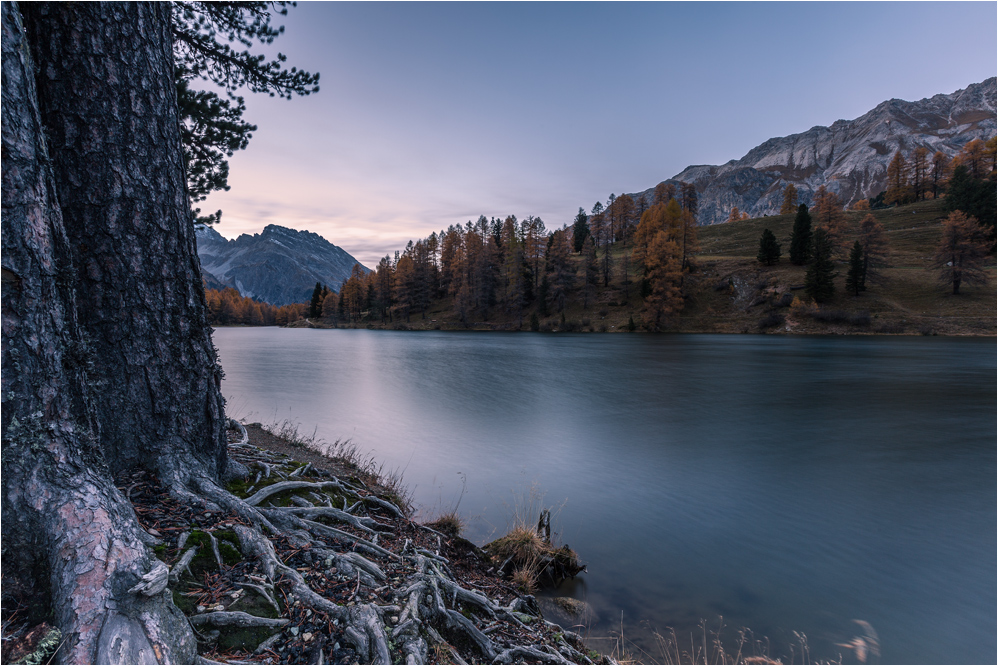 Blaue Stunde am See