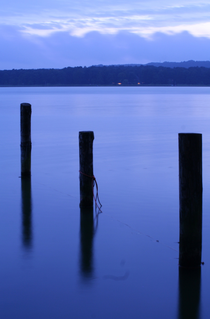 Blaue Stunde am See