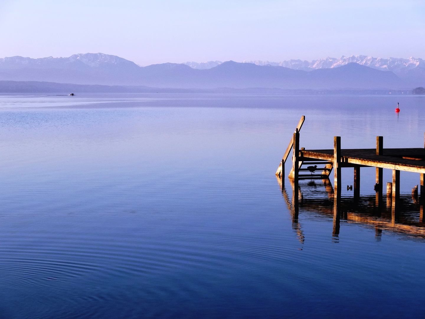 Blaue Stunde am See