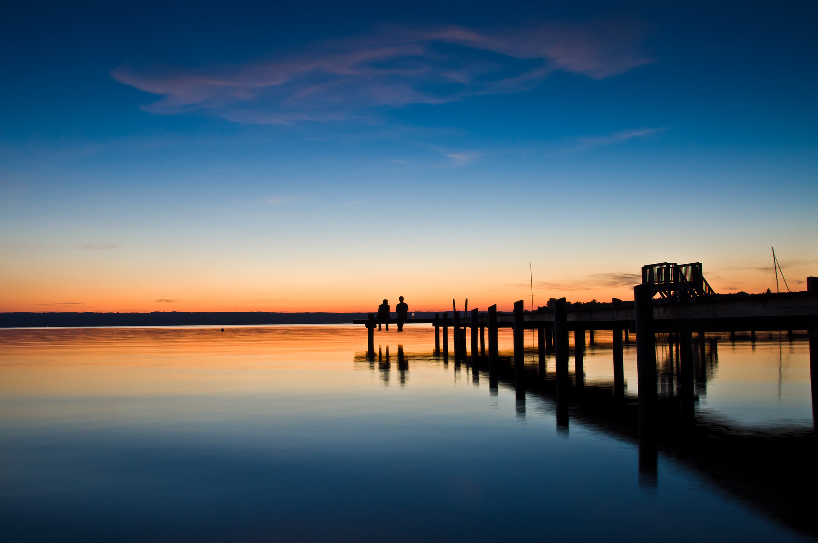 Blaue Stunde am See