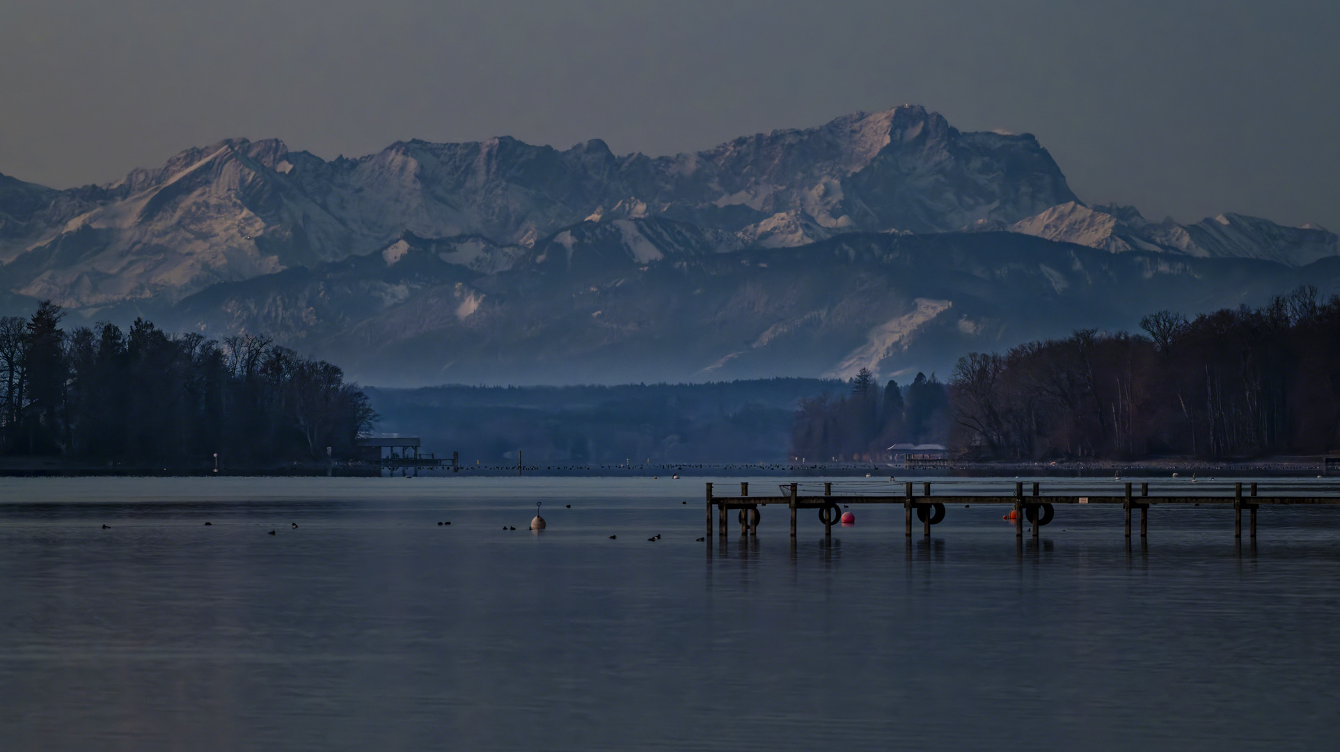 Blaue Stunde am Starnberger See