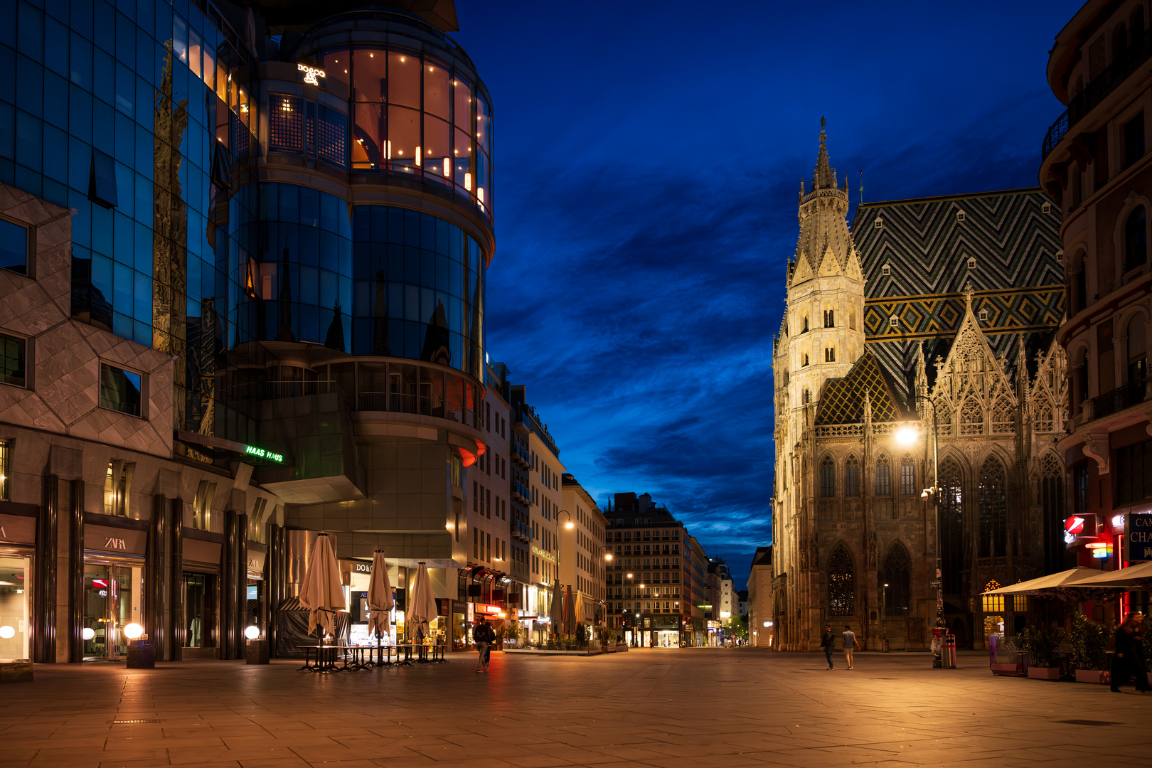 Blaue Stunde am Stephansplatz