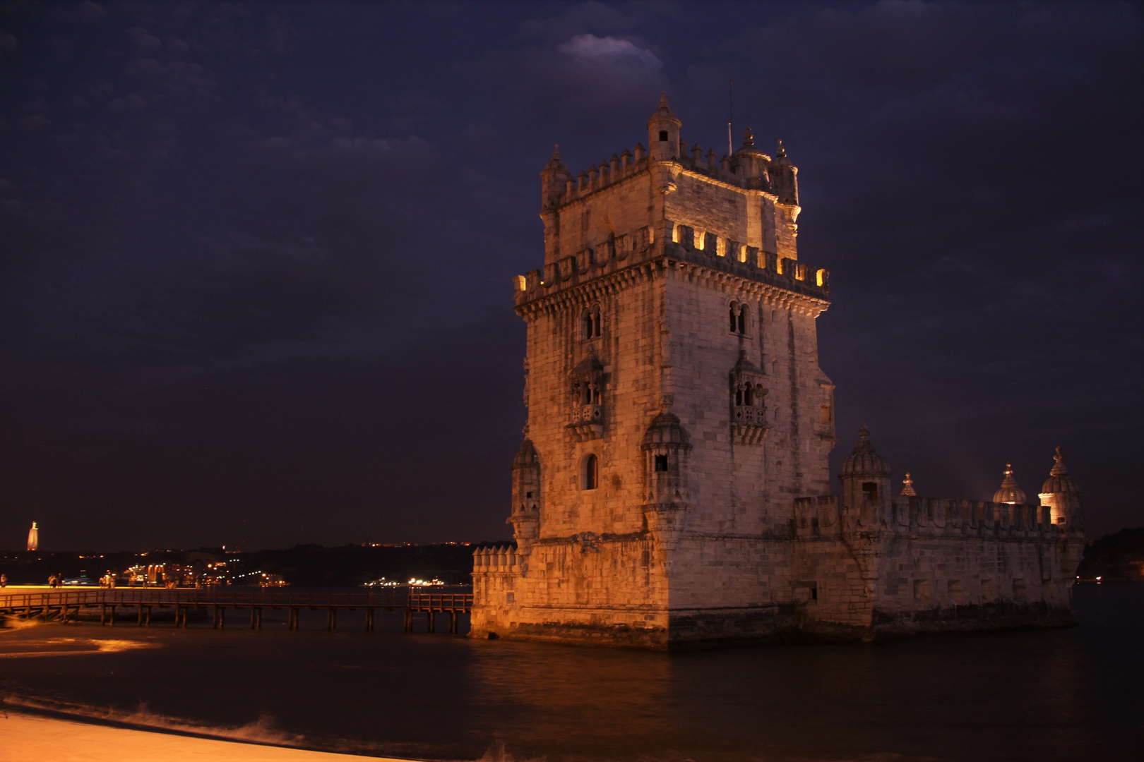 Blaue Stunde am Torre de Belem