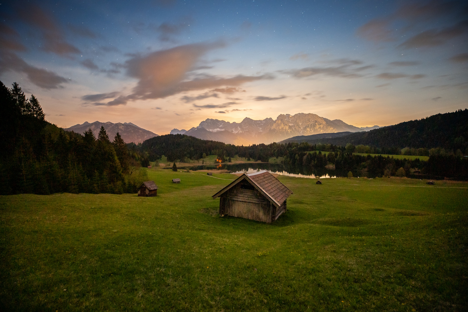 - blaue Stunde am Warmbrüchsee -