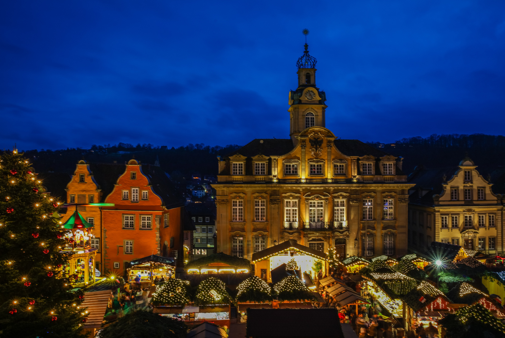 blaue Stunde am Weihnachtsmarkt 2