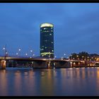 Blaue Stunde am Westhafen Frankfurt/M