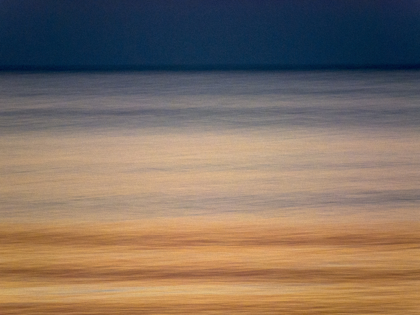 Blaue Stunde am Weststrand