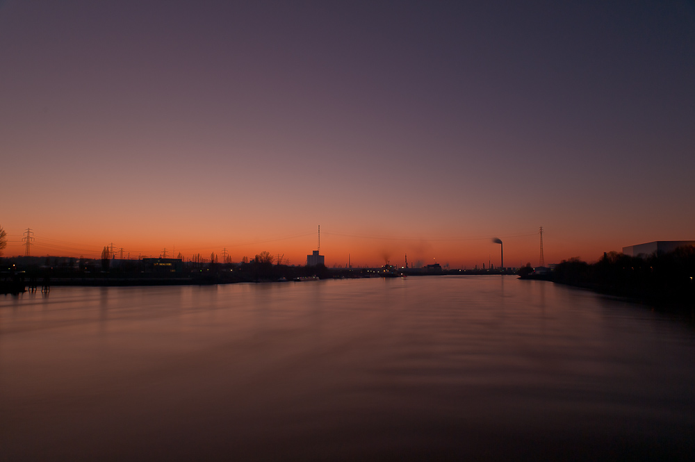 Blaue Stunde an der Alten Süderelbbrücke