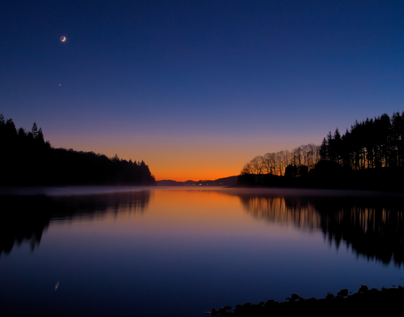 Blaue Stunde an der Bever