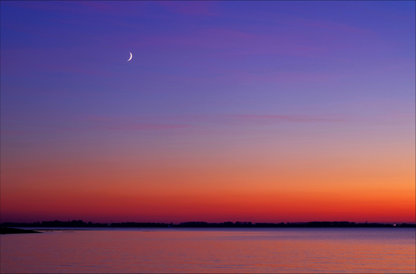 blaue Stunde an der Elbe