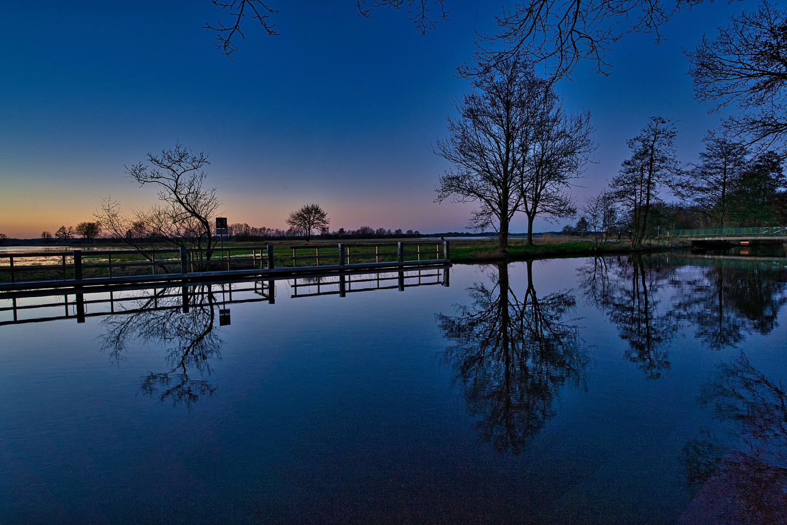 Blaue Stunde an der Hamme