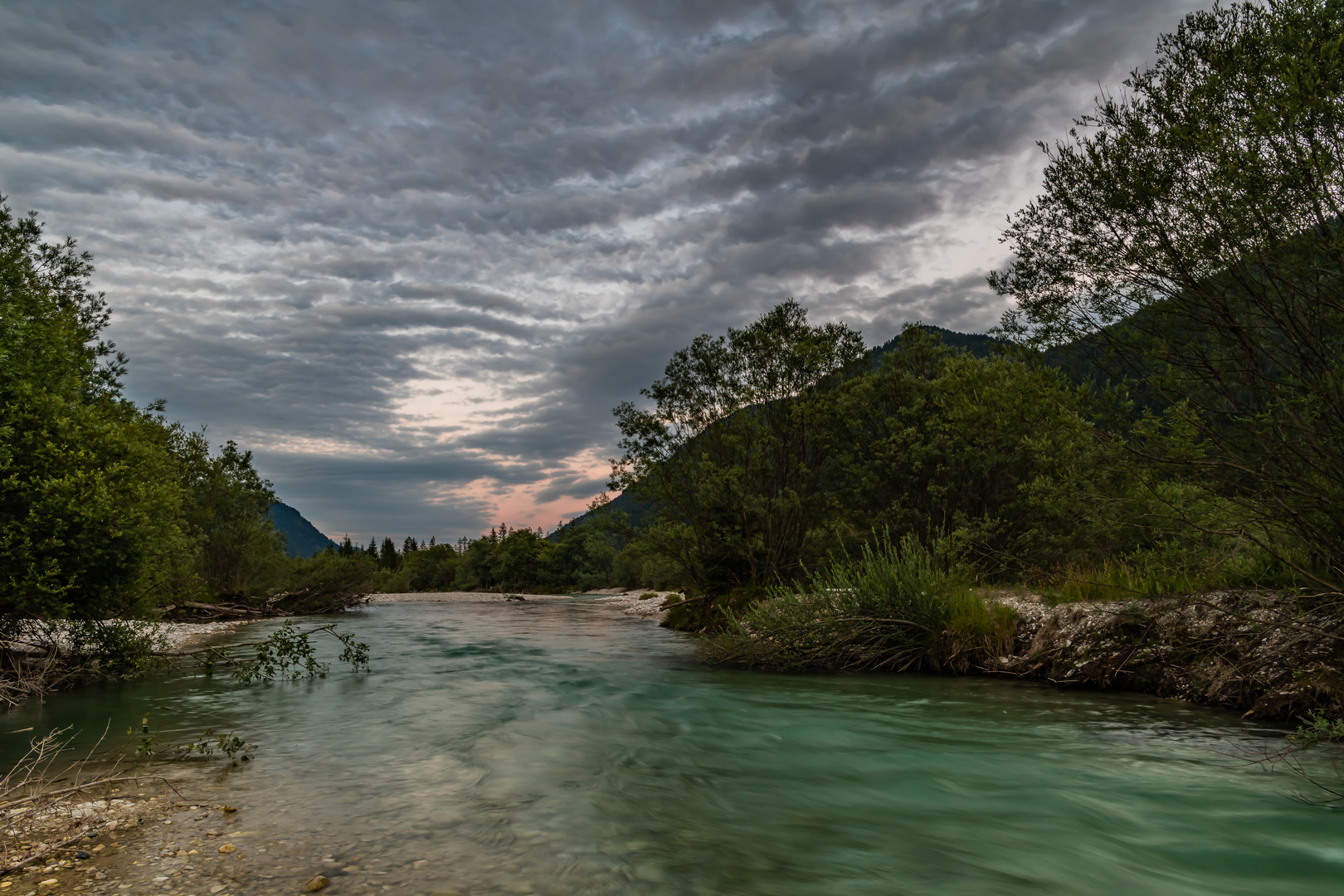 Blaue Stunde an der Isar