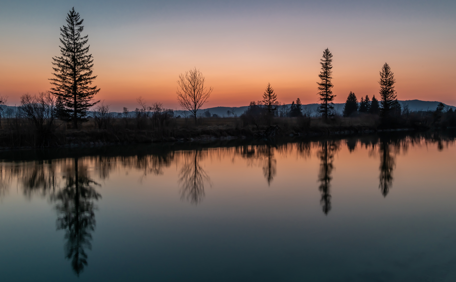 Blaue Stunde an der Loisach