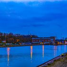 Blaue Stunde an der Neckarschleuse Bad Friedrichshall