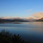 Blaue Stunde an Schottlands Seen