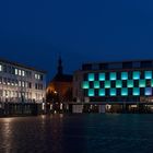 Blaue Stunde auf dem Stiftsplatz in Kaiserslautern.