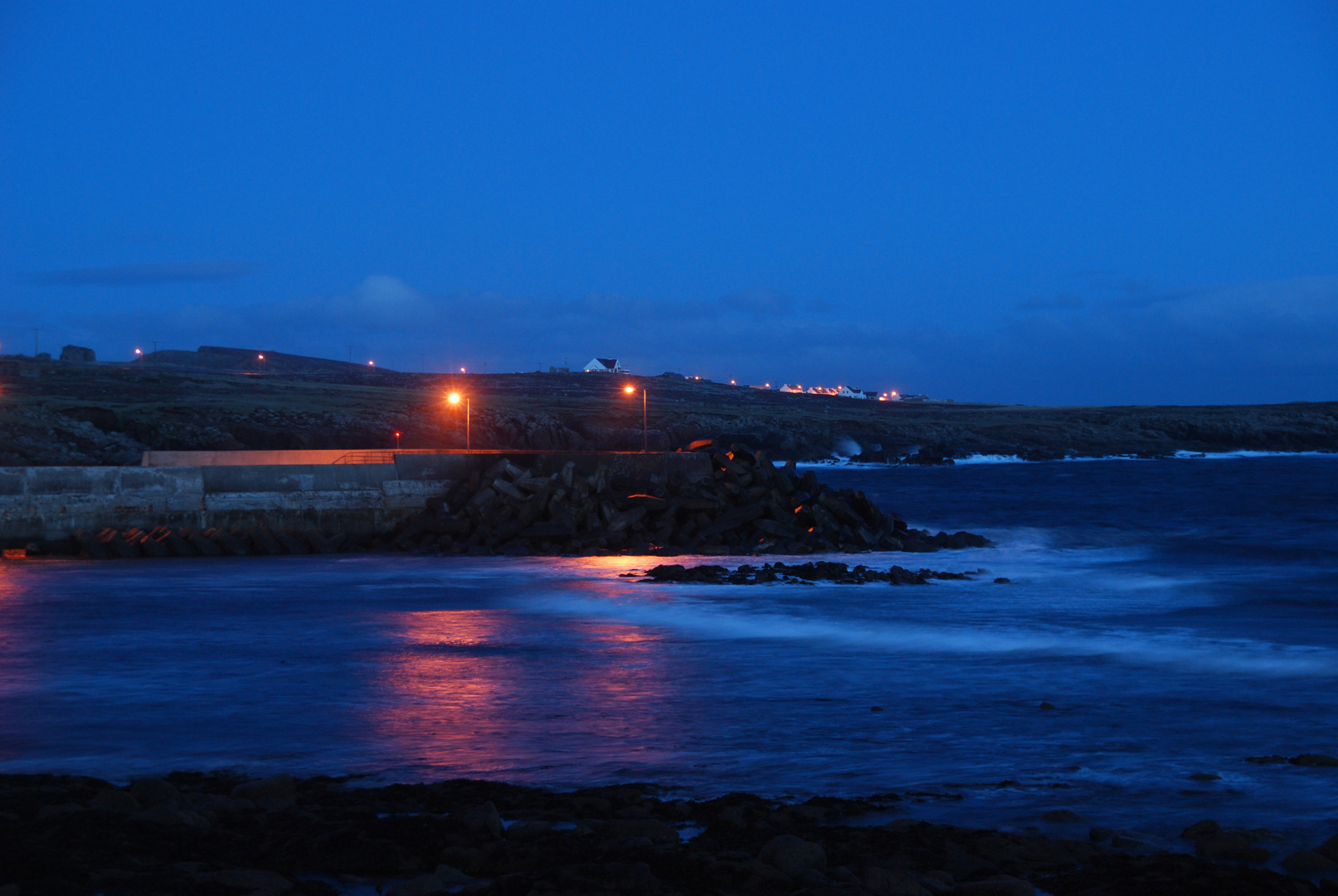 Blaue Stunde auf Tory Island