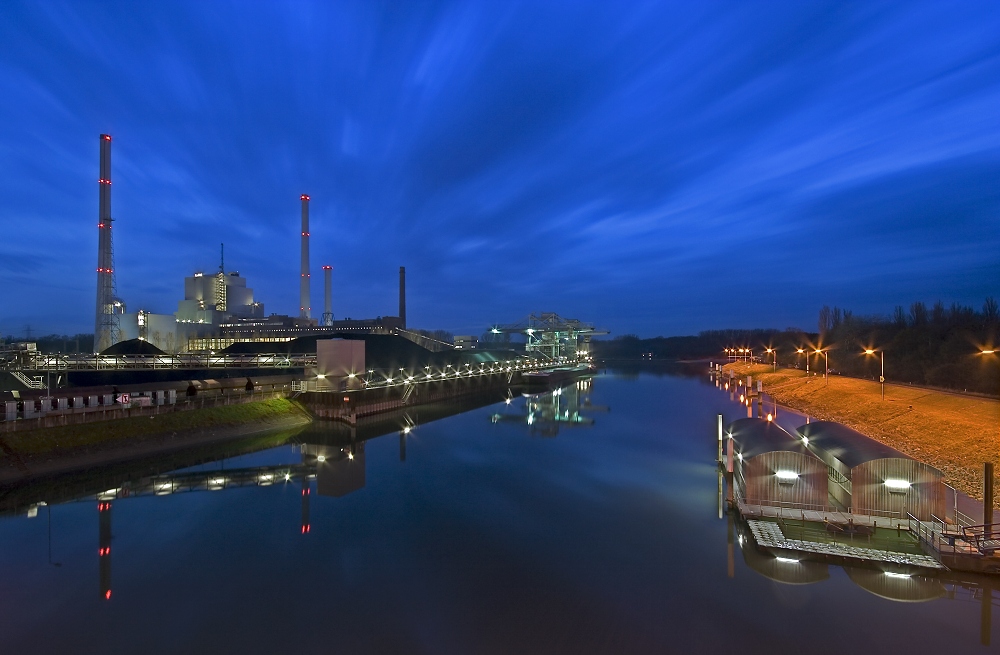 Blaue Stunde bei EnBW