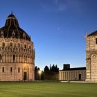 Blaue Stunde beim Piazza dei Miracoli