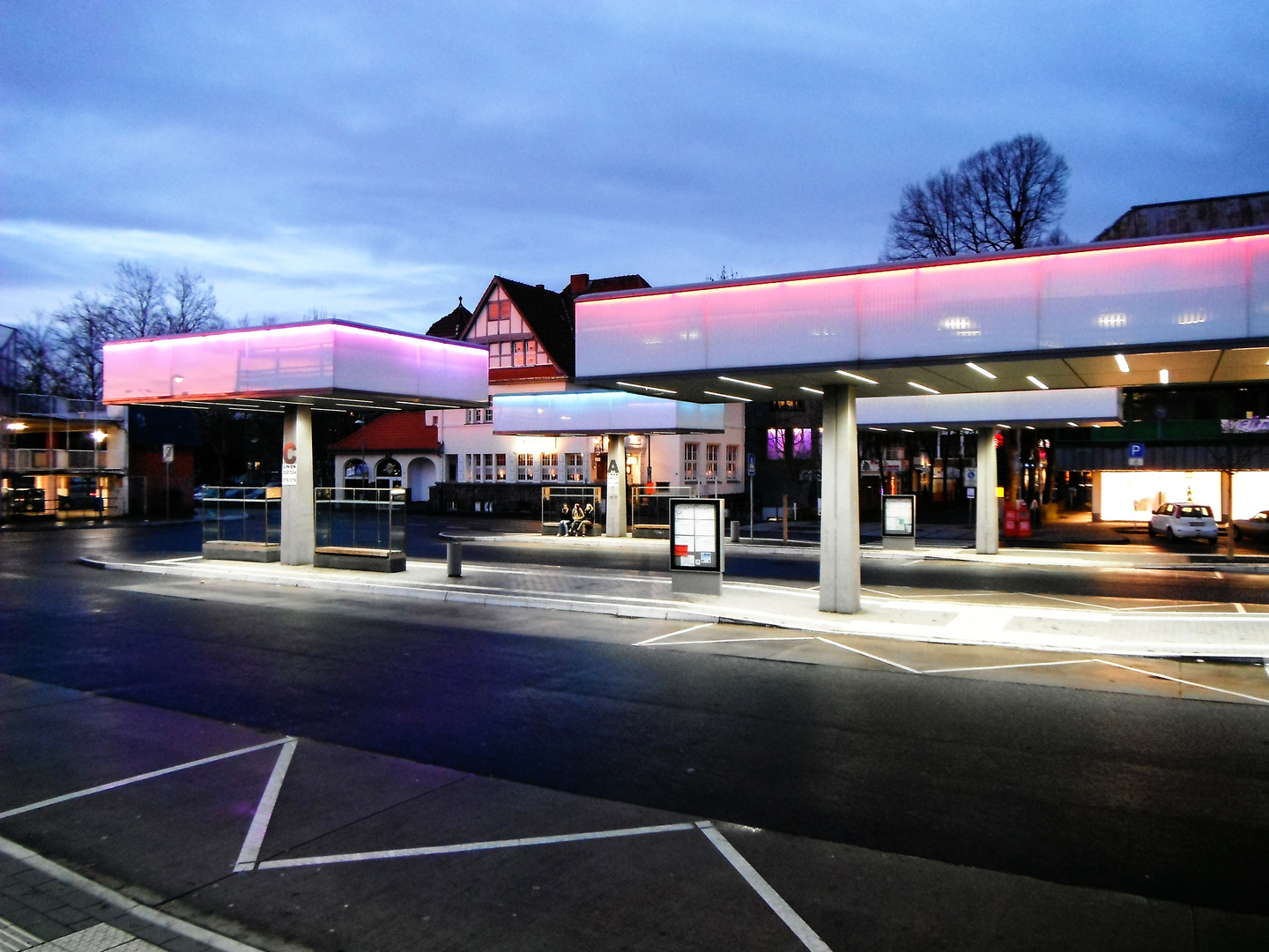 blaue stunde busbahnhof hennef