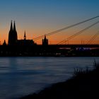 Blaue Stunde der Kölner Skyline