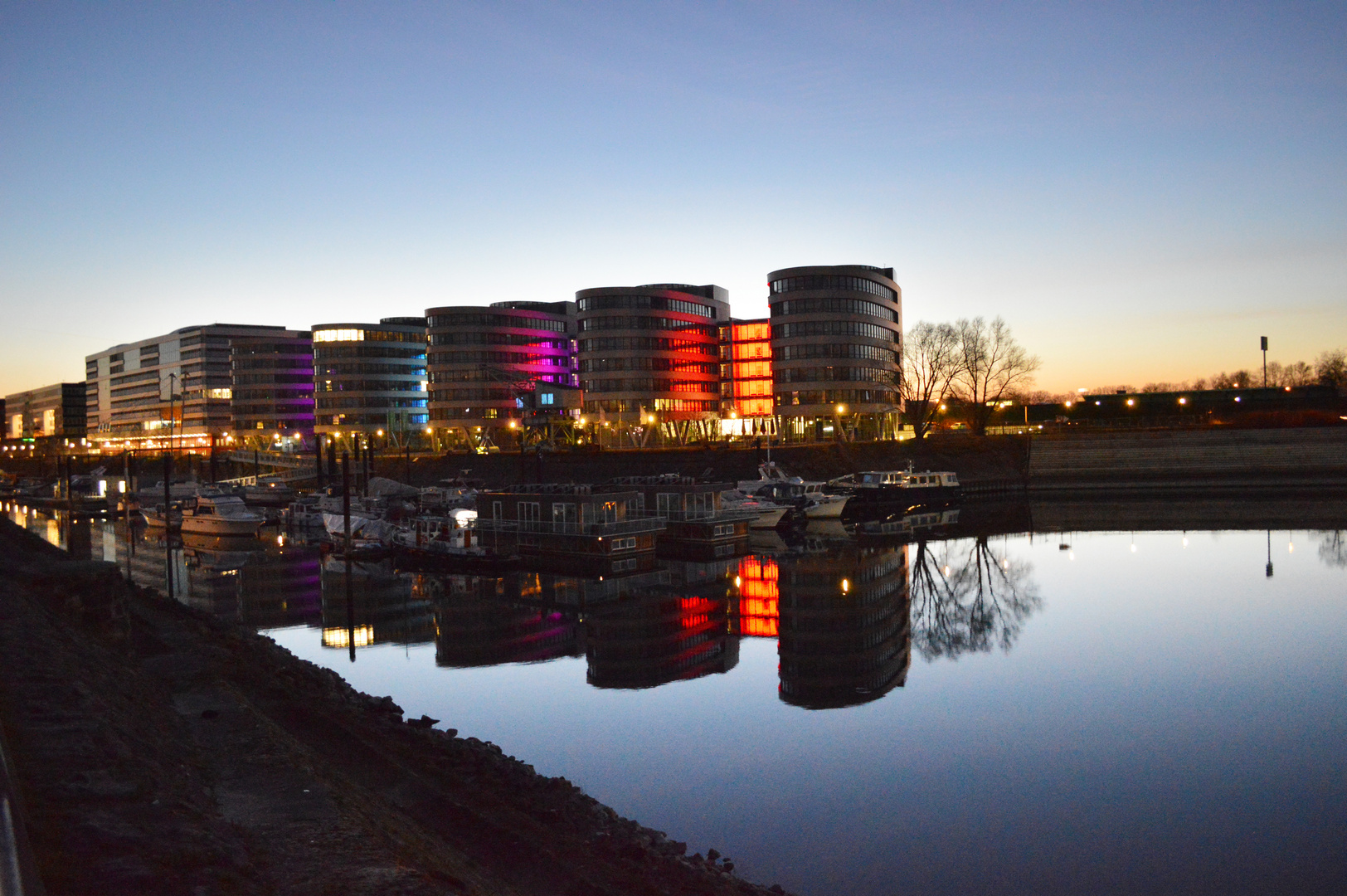 Blaue Stunde Duisburg Innenhafen 2