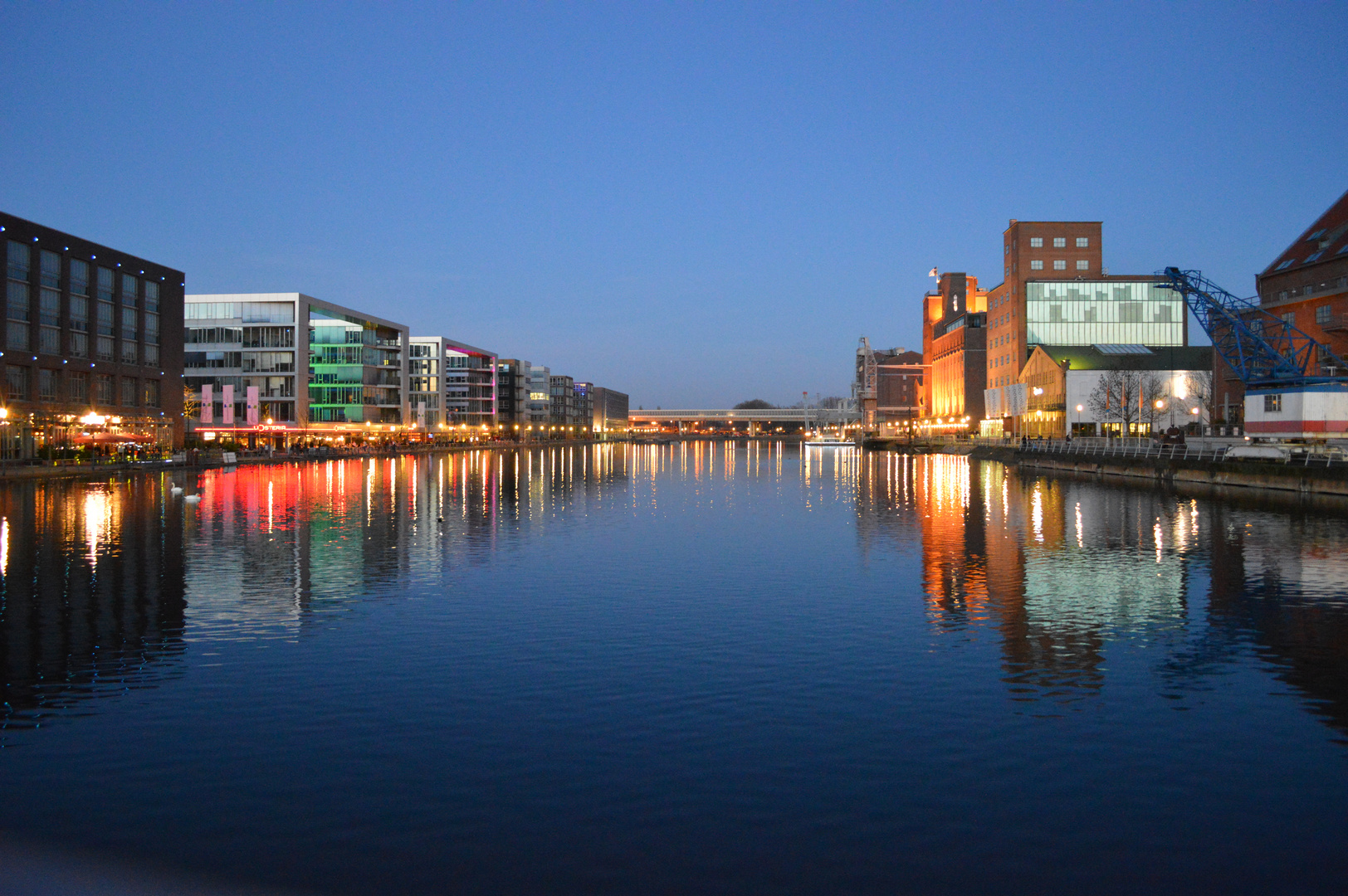 Blaue Stunde Duisburg Innenhafen