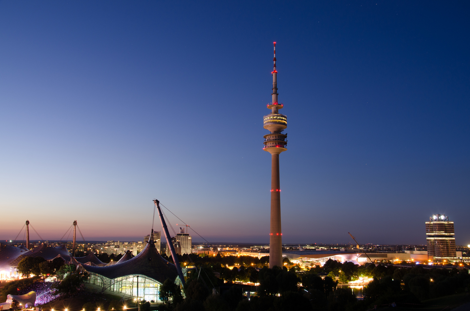 Blaue Stunde Fernsehturm München