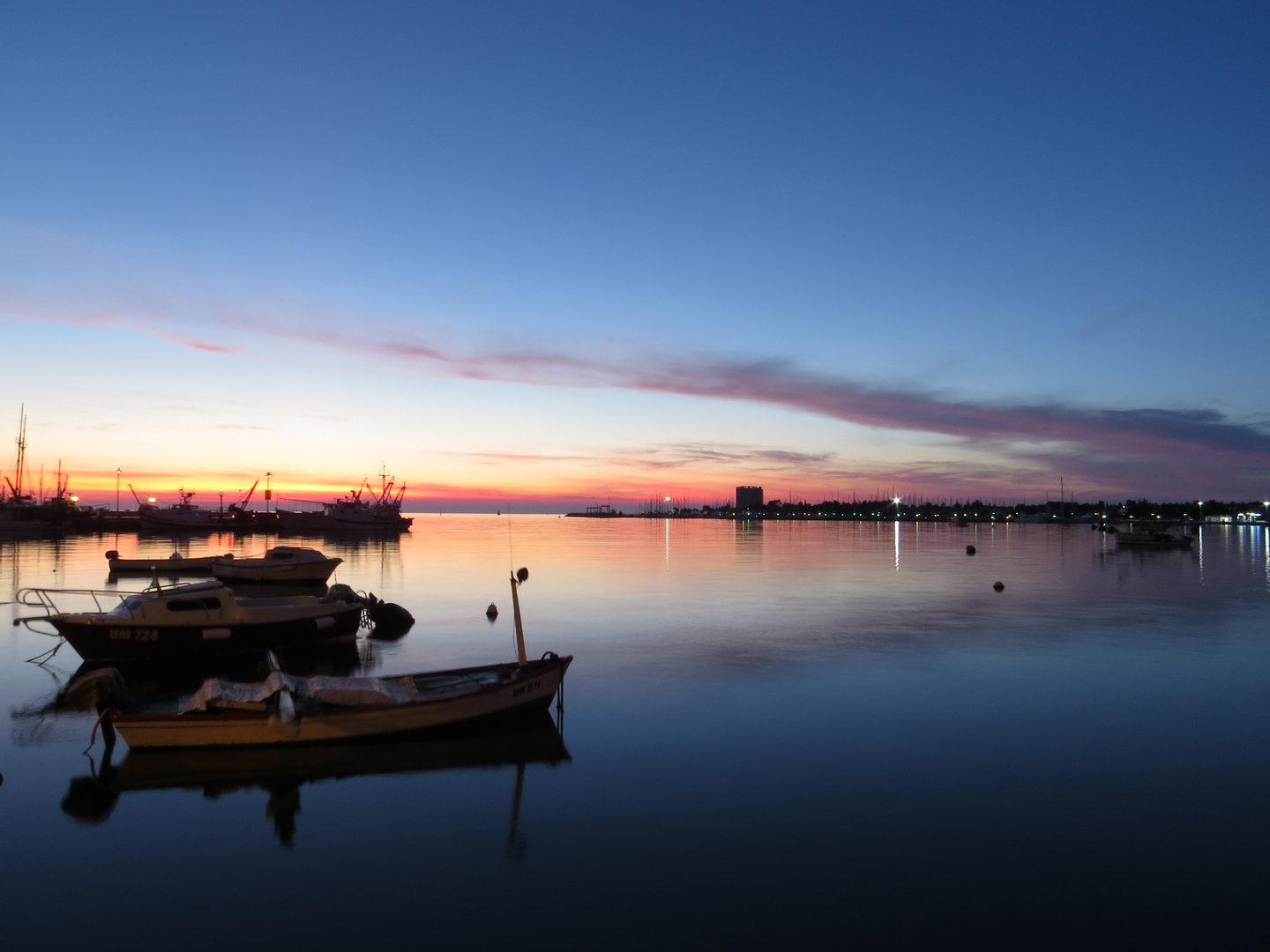 Blaue Stunde *Hafen von Umag*