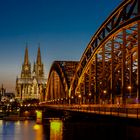 Blaue Stunde, Hohenzollernbrücke mit Dom